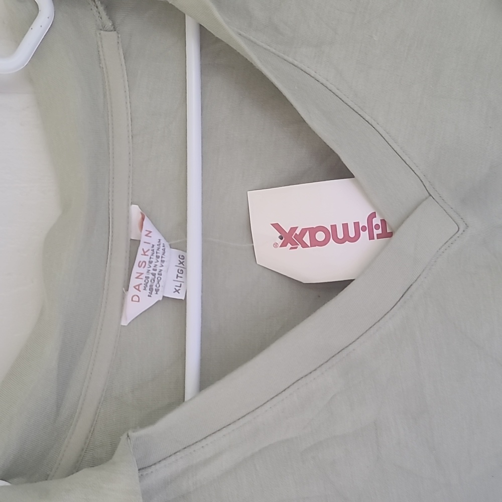 Cropped pull over - Picture 2 of 4